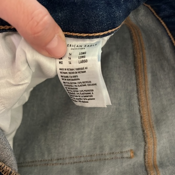 Size 14. AE high rise jogging. Next level stretch. EUC. - Picture 4 of 4